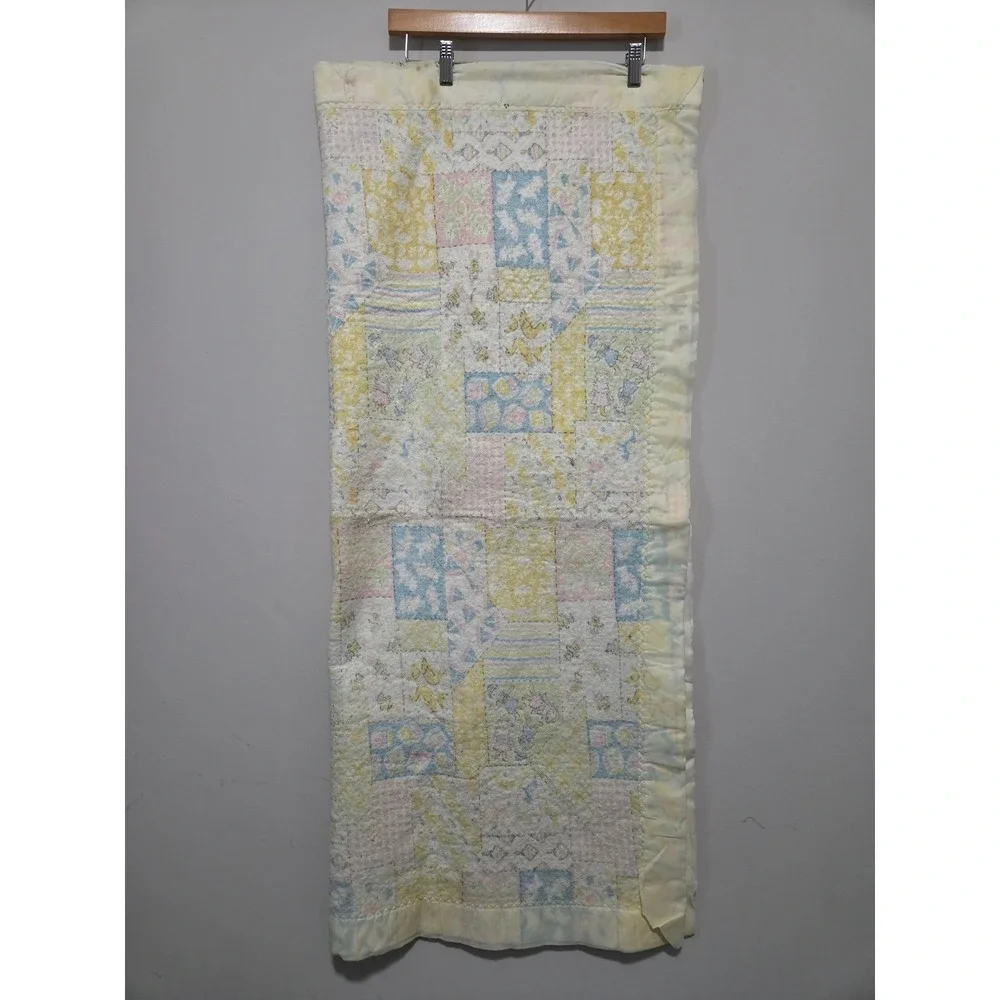 Vintage Handmade Patchwork Baby Quilt Pastel Nursery Blanket Satin Trim Fair